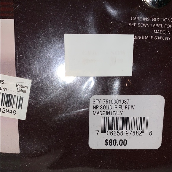 Hudson Park Collection Full Fitted Sheet - Picture 4 of 4